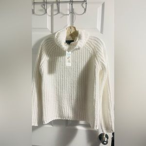 Streetwear White Sweater